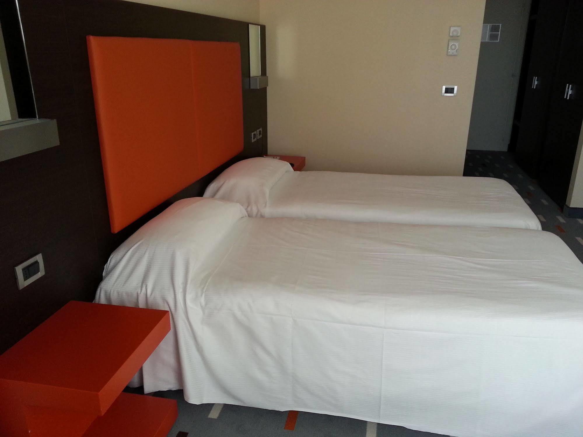 Hotel Major Ronchi Dei Legionari Buitenkant foto