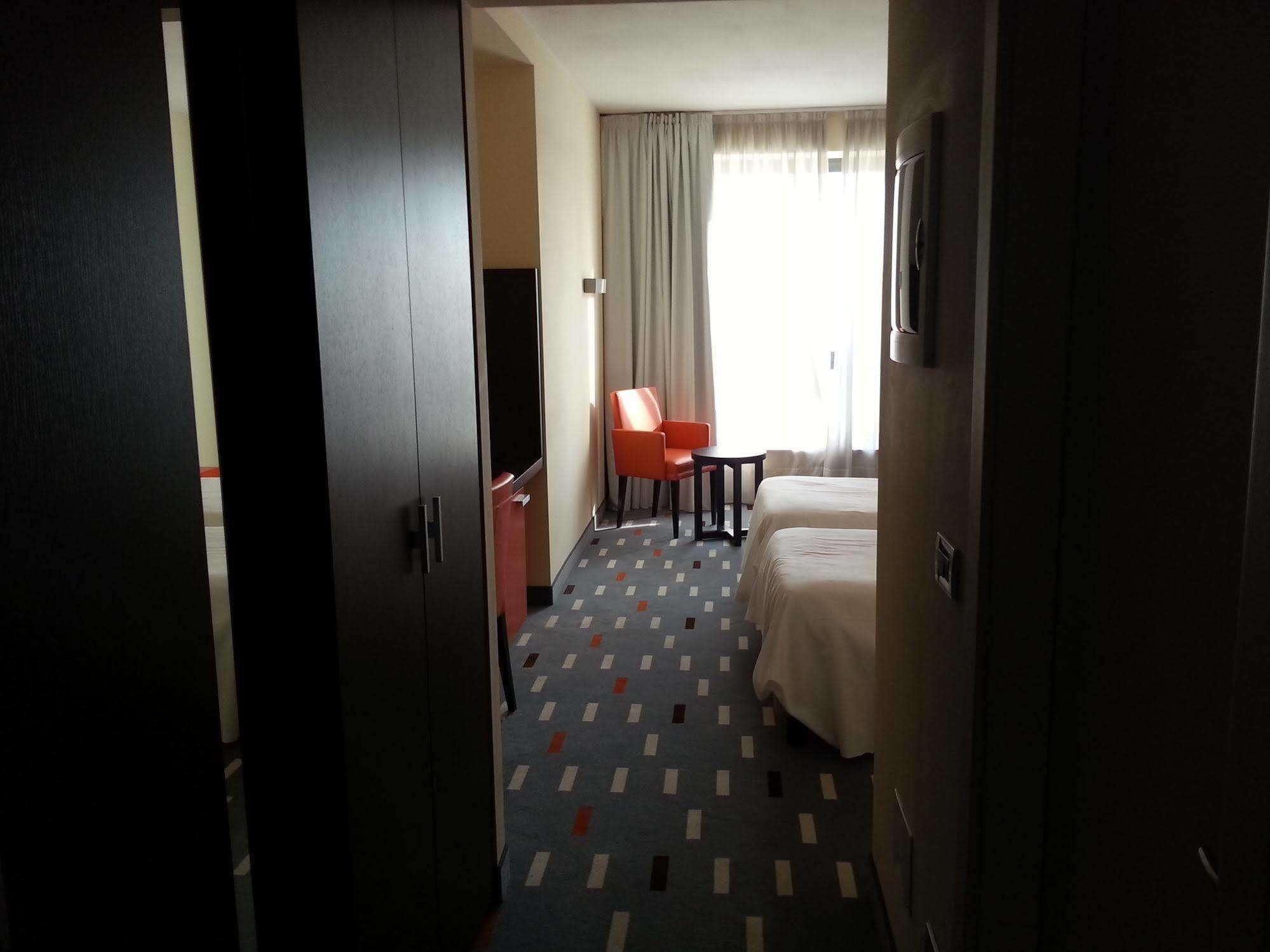 Hotel Major Ronchi Dei Legionari Buitenkant foto